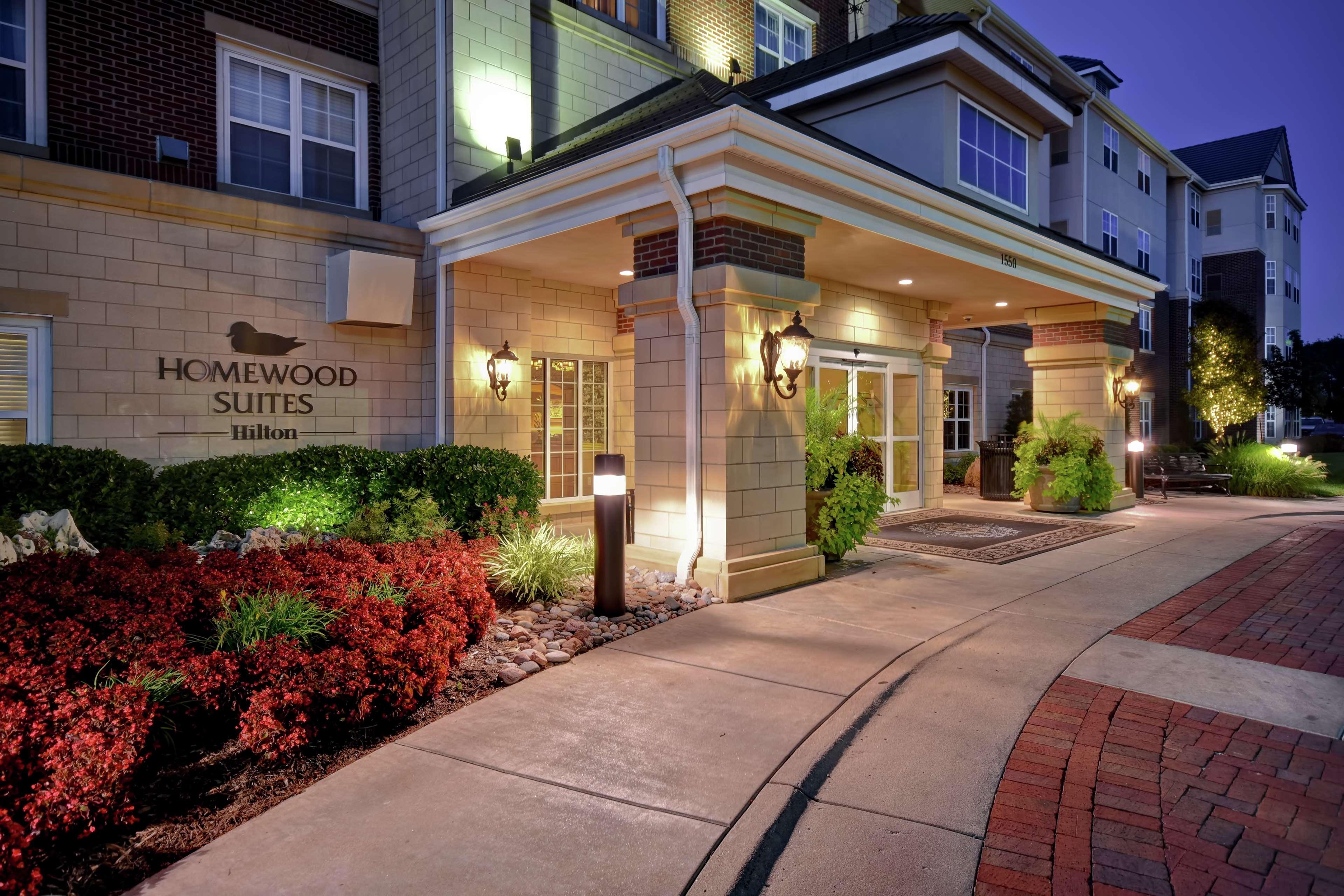 Homewood Suites By Hilton At The Waterfront Wichita Dış mekan fotoğraf