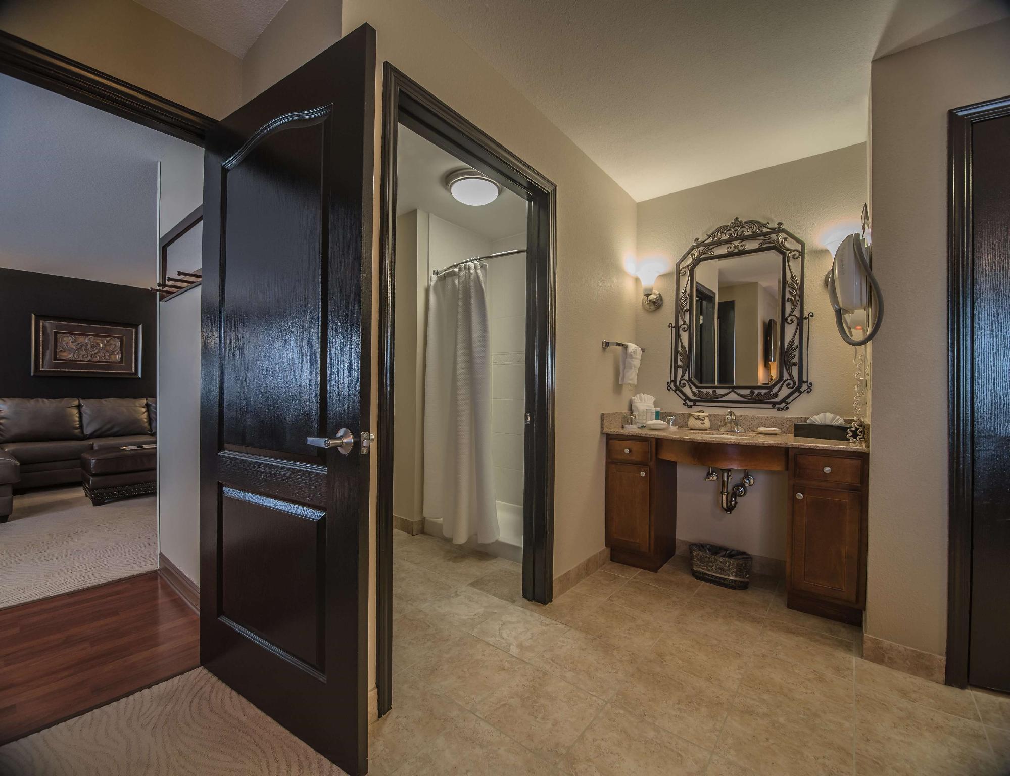 Homewood Suites By Hilton At The Waterfront Wichita Dış mekan fotoğraf