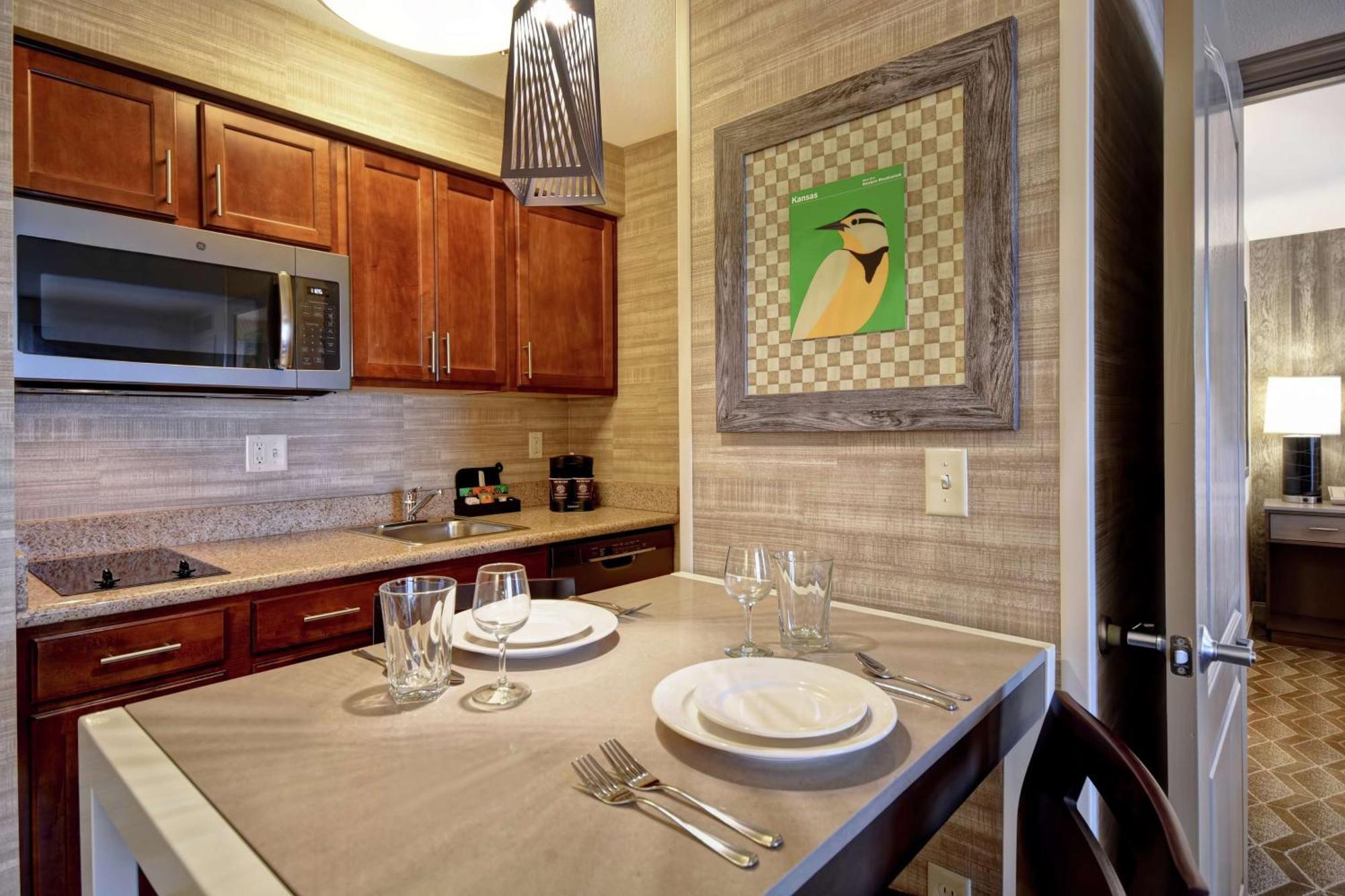 Homewood Suites By Hilton At The Waterfront Wichita Dış mekan fotoğraf