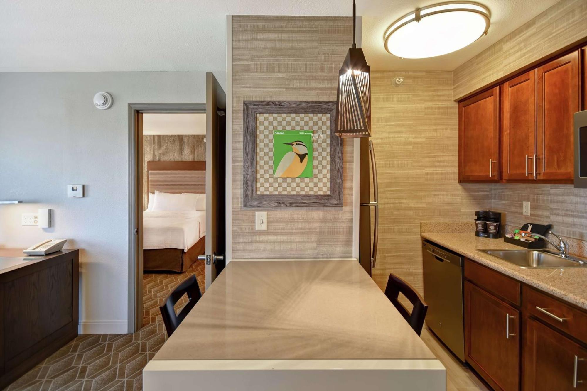 Homewood Suites By Hilton At The Waterfront Wichita Dış mekan fotoğraf