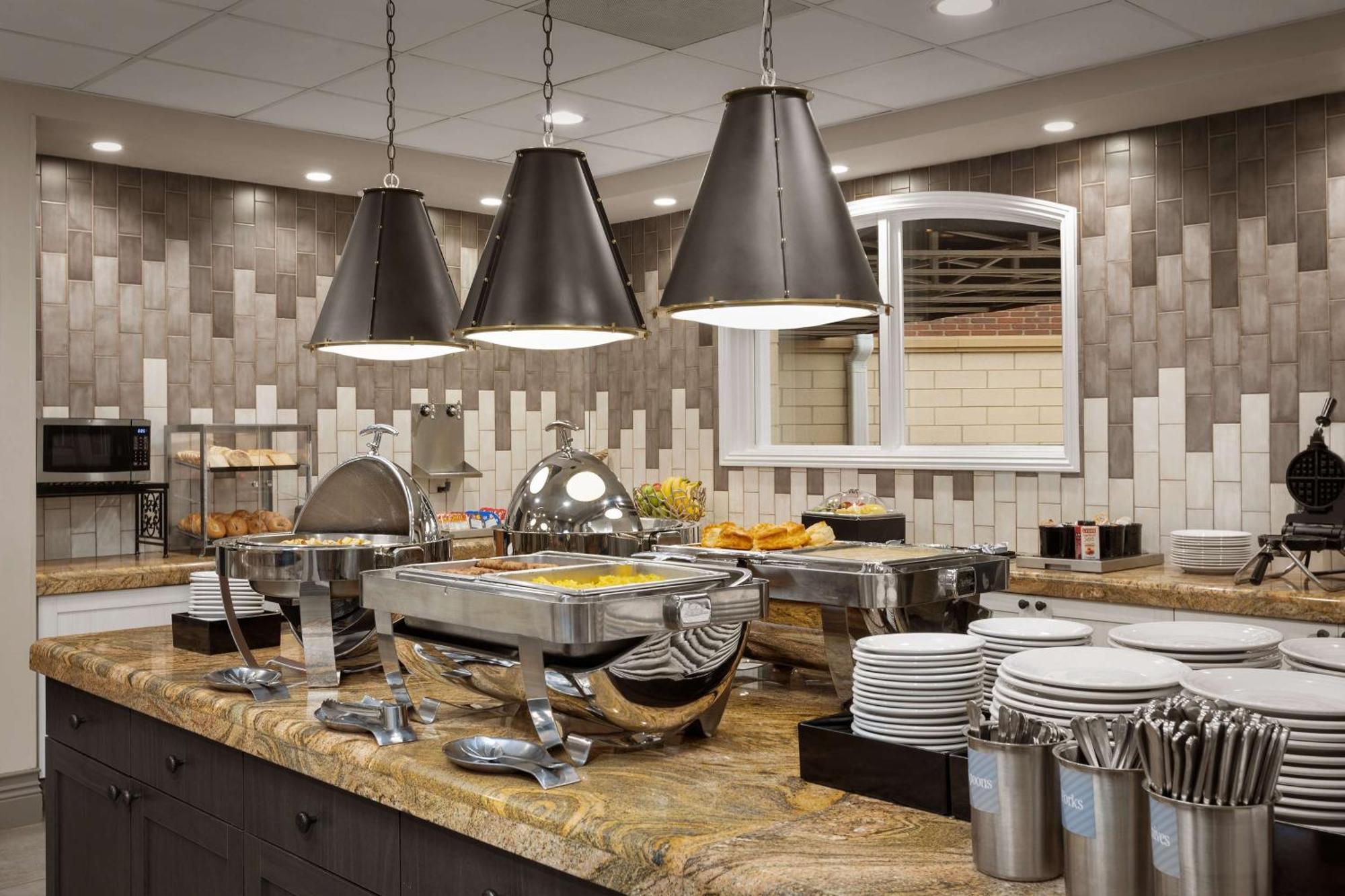 Homewood Suites By Hilton At The Waterfront Wichita Dış mekan fotoğraf