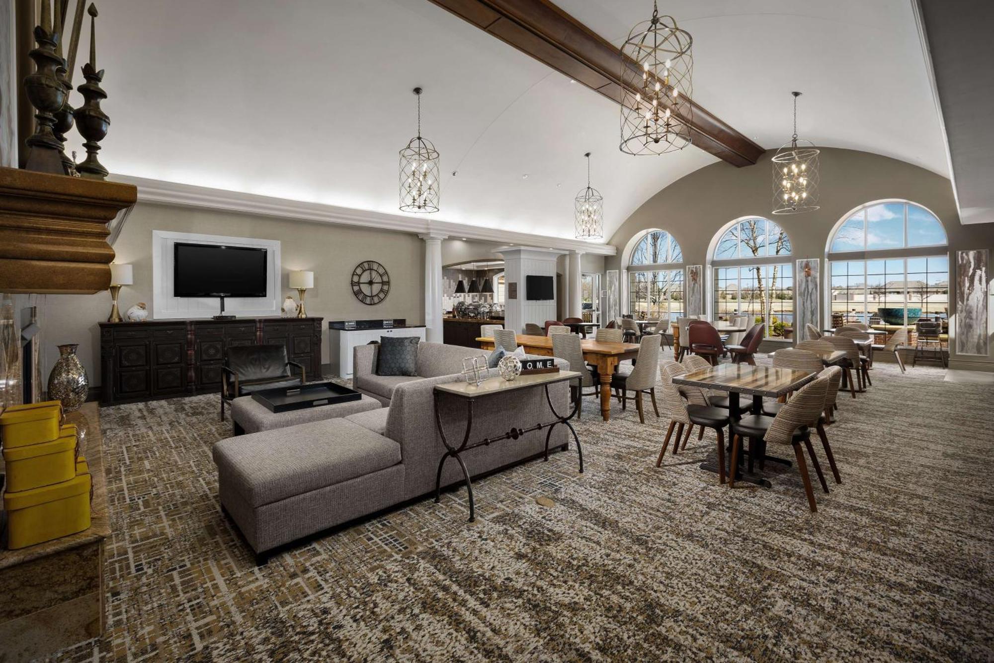 Homewood Suites By Hilton At The Waterfront Wichita Dış mekan fotoğraf